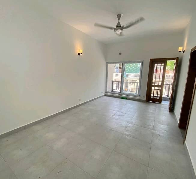 1500 Square Feet House For sale In G-9/4 1