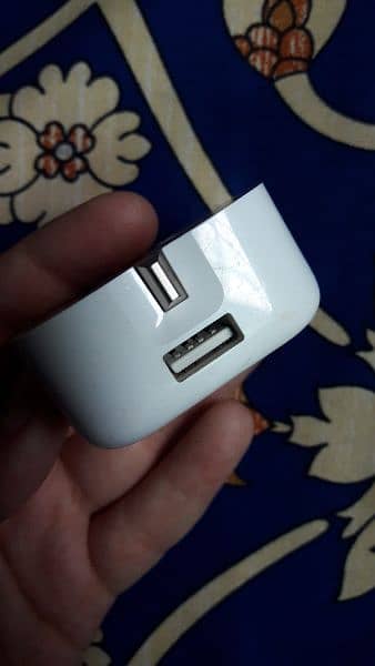 iphone adapter 2