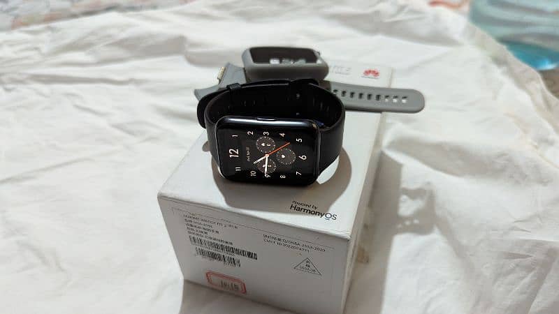 Huawei watch fit 2 with complete box 10/10 0