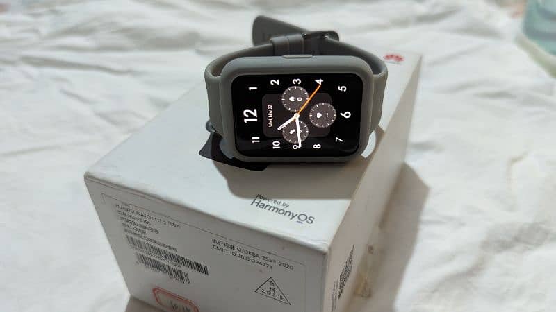 Huawei watch fit 2 with complete box 10/10 6
