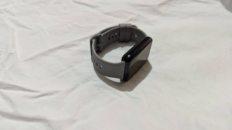 Huawei watch fit 2 with complete box 10/10 12