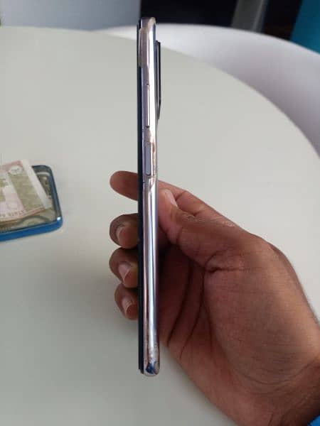 infinix note 10 pro  8/128       condition 10/9.5 price 3