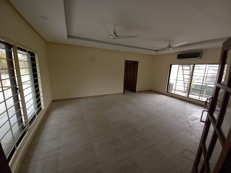 F6 Beautiful House For Rent 10