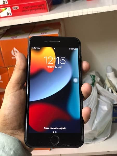 iPhone 7 Plus 128gb pta approved 9.8 condition battery Change hai 1