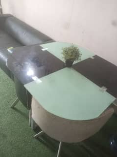 Dining table for sale