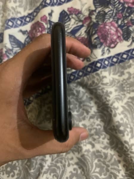 Iphone XR 128Gb 1