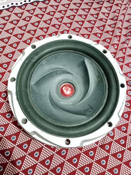 amp and woofer 4