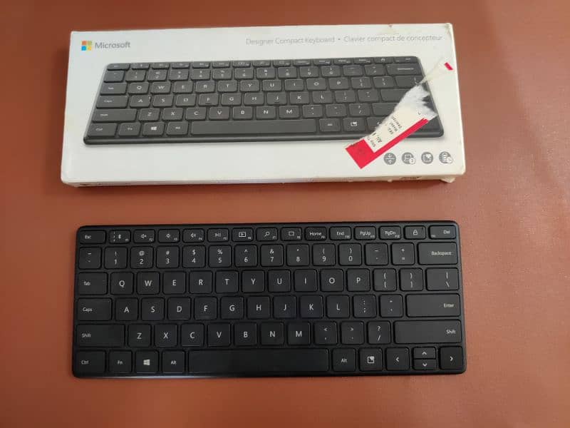 Keyboard (Bluetooth) - Microsoft Designer Compact Keyboard 4