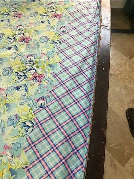 Bed In Good condition with Mattress and side Tables 5