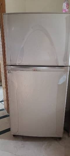 Good condition refrigerator