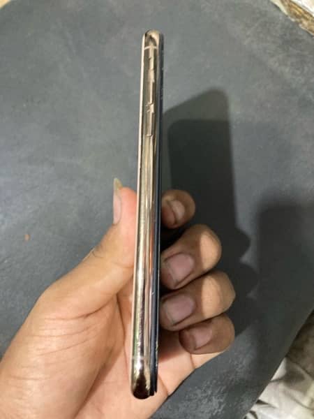 I phone xs factory unlock 2