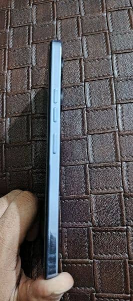 Techno Camon 20 Pro In Warranty 4