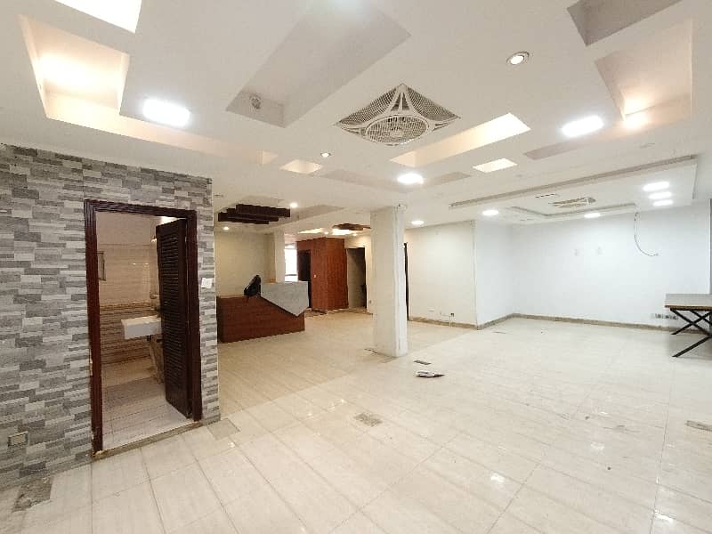 Prime Location In F-10 Markaz Office Sized 1600 Square Feet For rent 1
