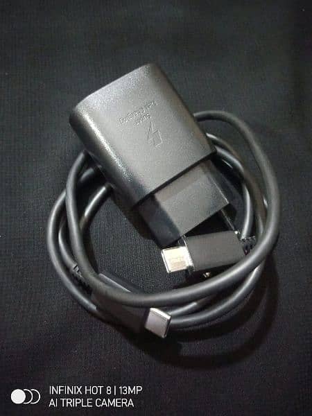 Samsung Note 20 ultra Charger Or Cable 25watt 100% original. 0