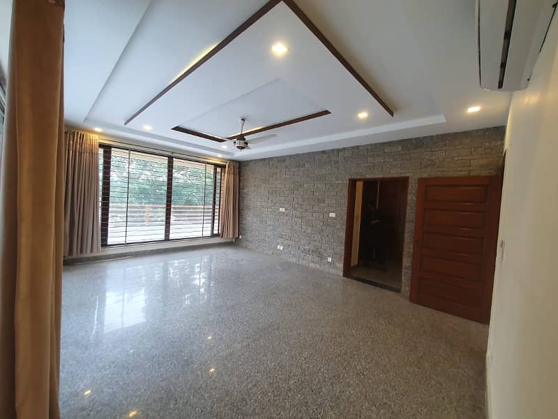 House For Rent In F-7 Islamabad 4