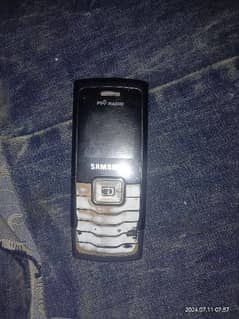 old Samsung keypad mobile