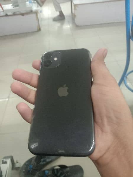 iPhone 11 for sale good condition price  67000 battery health 88 2