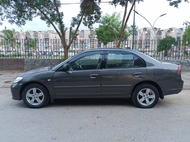 Honda Civic  2005 6