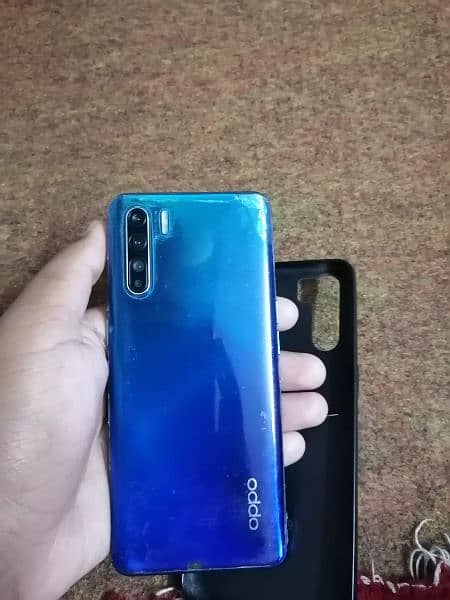 Oppo Reno 3 in 8/128 1