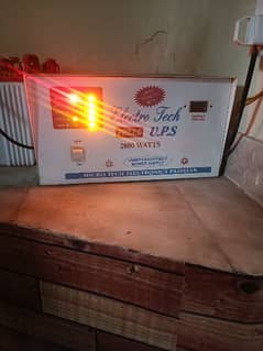 Ups 4000Watt with 2 batteries