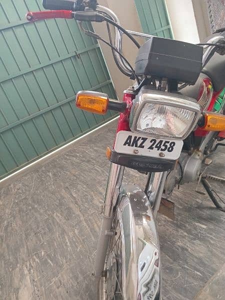 Honda cd 70 model 22 zero metter condition bike 2