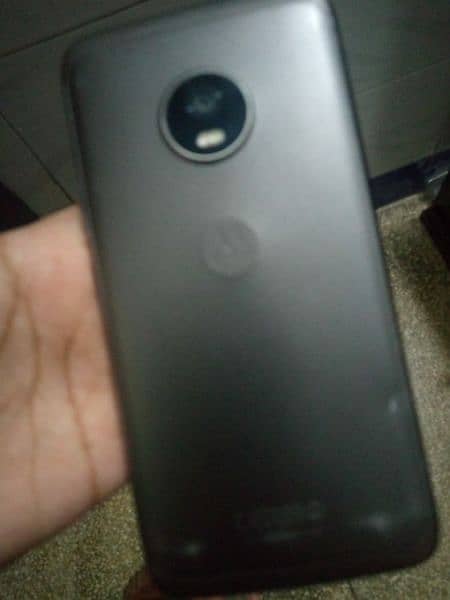 moto e5 3