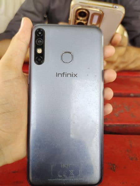 infinix hot 8 3