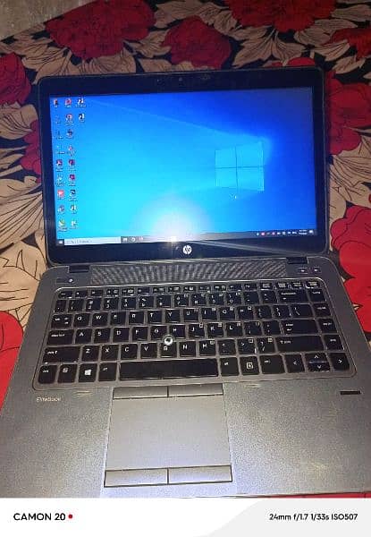 hp elite book 8ram 256gb ssd touch screen 4k supported all oky +chrger 1