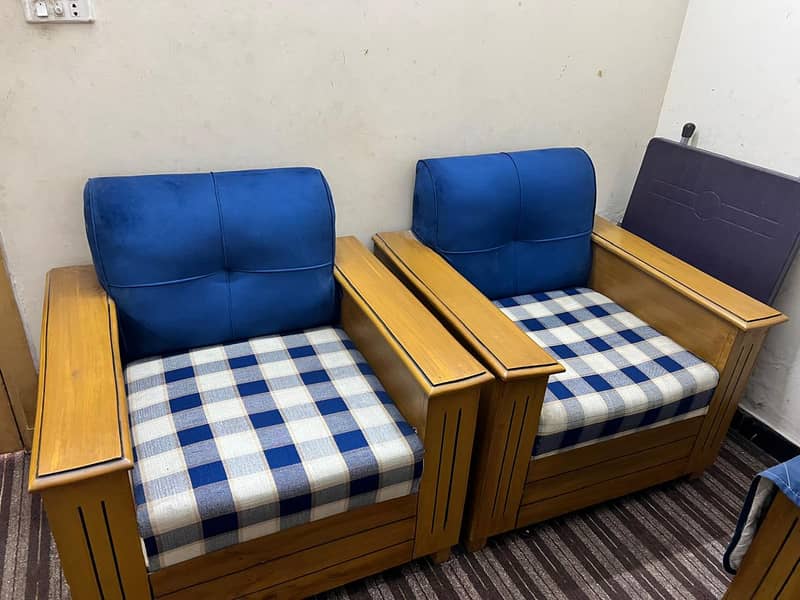 7 Seater sofa set for sale 3