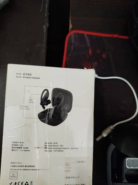 Powerbeats Pro 4