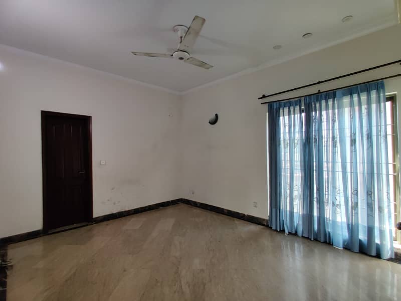 1 Kanal Upper Portion For RENT Phase 3 Z Block DHA 2