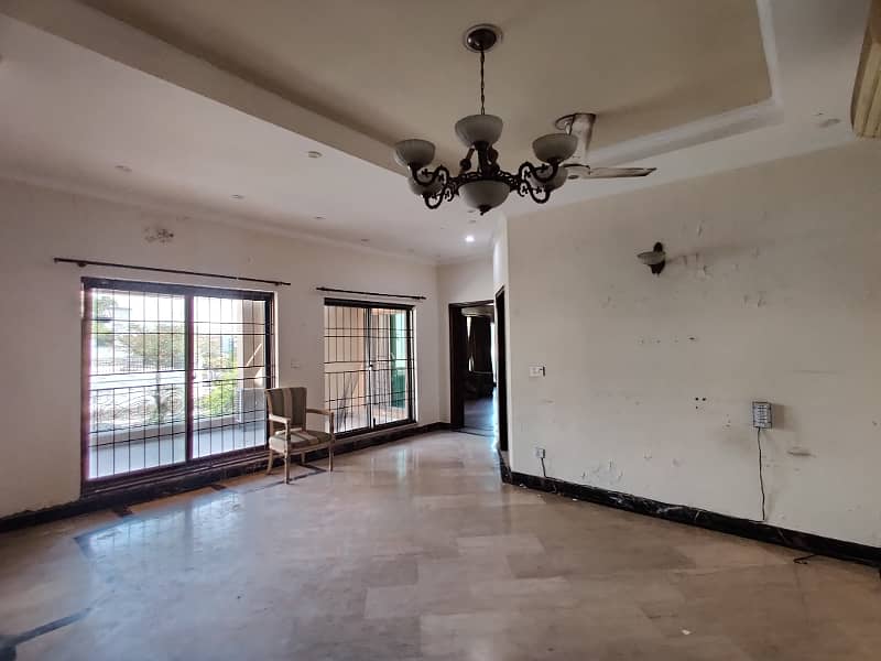 1 Kanal Upper Portion For RENT Phase 3 Z Block DHA 9