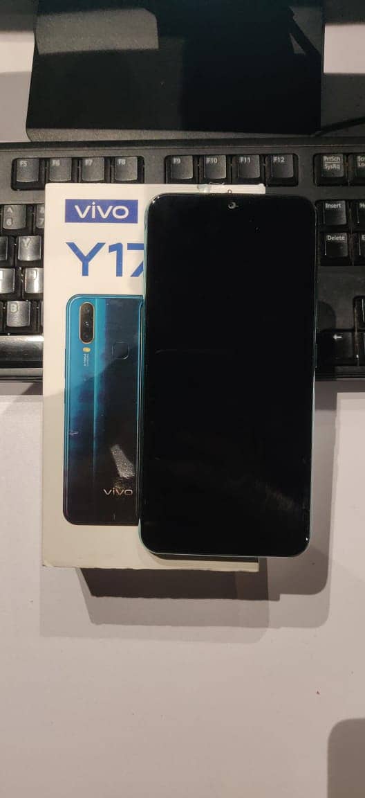 vivo y17 8/256 2