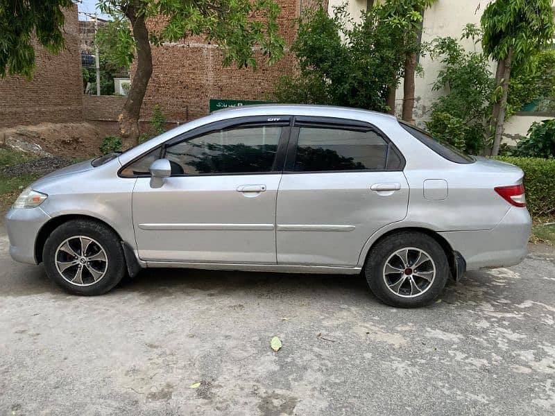 Honda City IDSI 2004 3