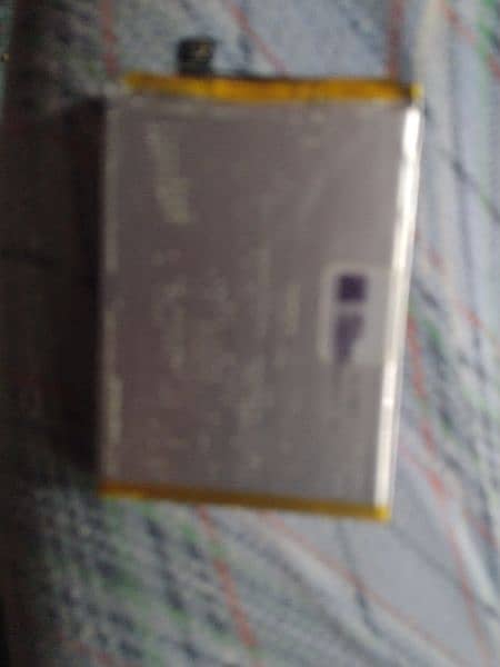 vivo Y81 Battery 4