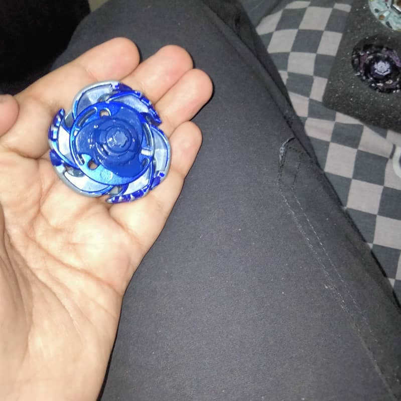 Original Takara Tomy Metal beyblades for sale 6