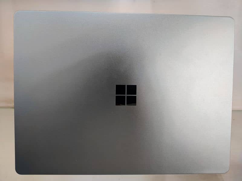Surface Laptop Go 3 - Laptop 4 - Laptop 5 1