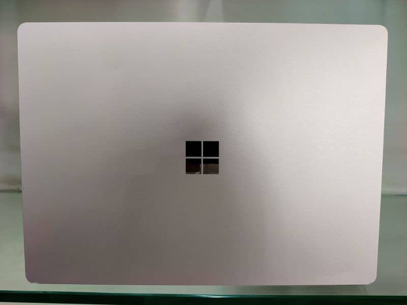 Surface Laptop Go 3 - Laptop 4 - Laptop 5 5