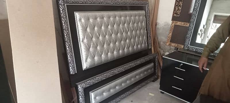 New bed in solid wood and Best Quality 3