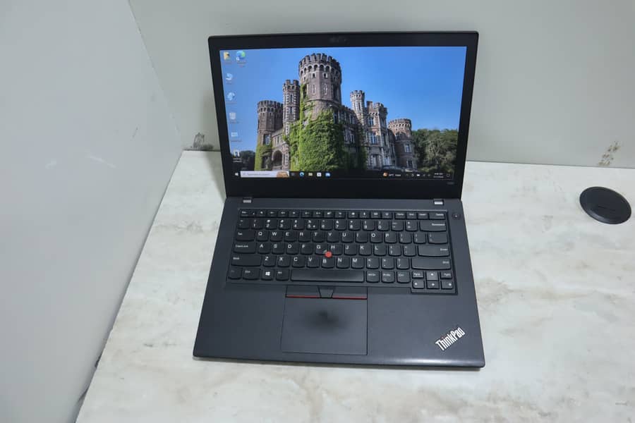 Lenovo T480 touchscreen i5 8th/8/256 2