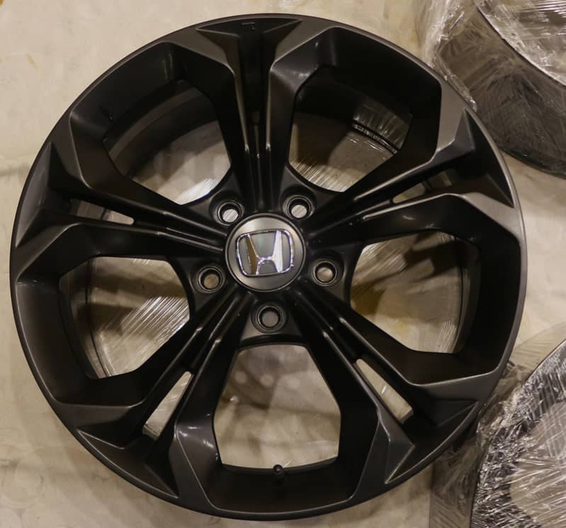 Honda Civic RS 2023 Rims Wheels New Thailand 0