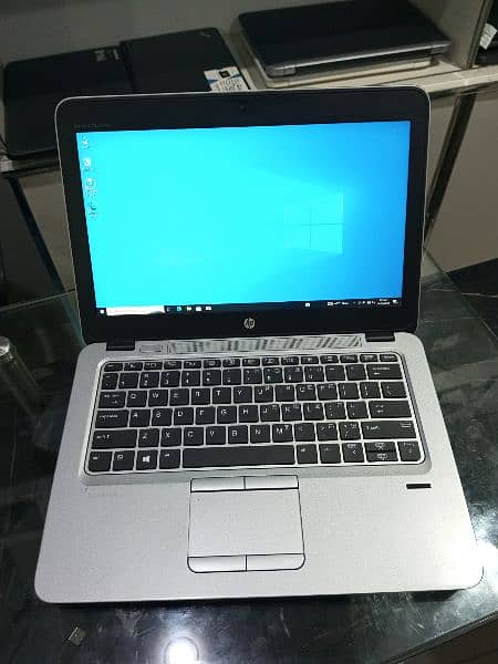 HP Elitebook 820G3 i5 6th Gen 8GB RAM , 256GB SSD ! 0