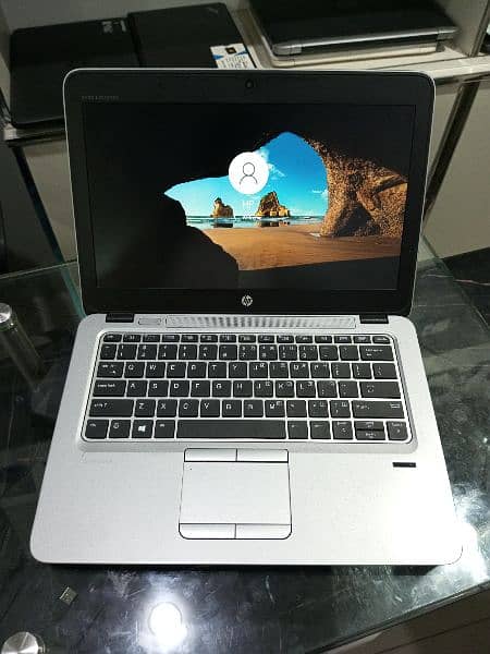 HP Elitebook 820G3 i5 6th Gen 8GB RAM , 256GB SSD ! 1