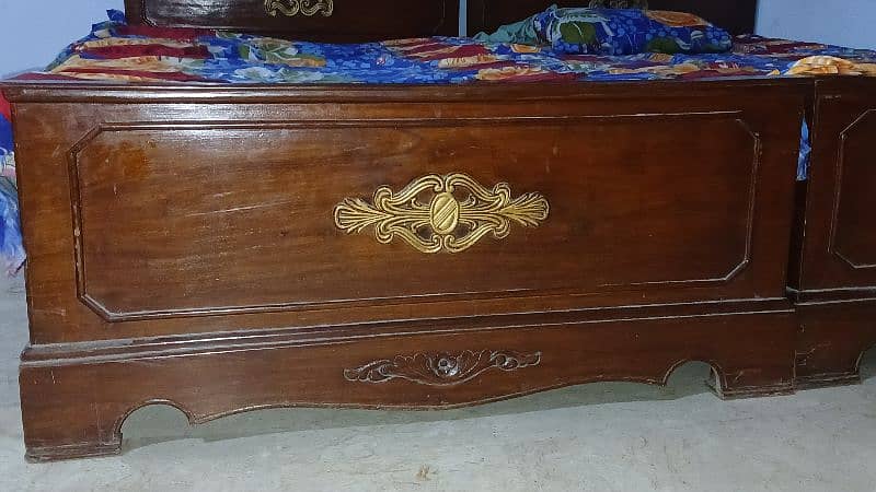 2 single wooden bed for sale 100 % original wooden 1