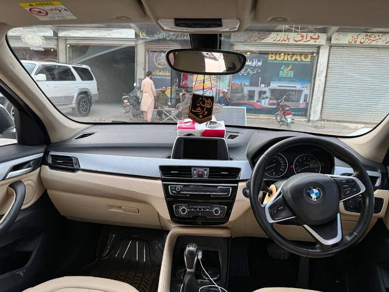 BMW X1 2017 8