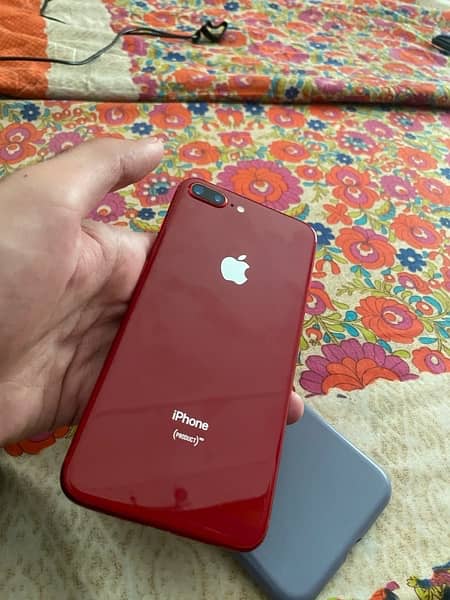 iphone 8 plus 64Gb Pta Approve 0