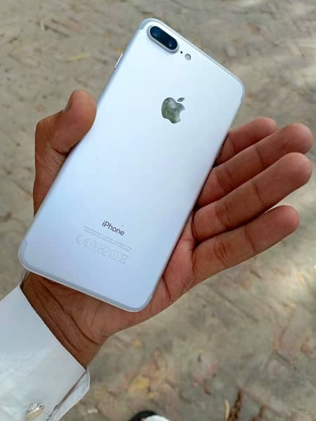 i phone 7 plus 256GB PTA Aproved 1