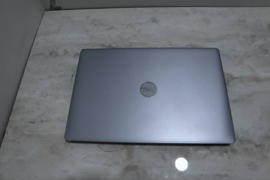 Dell 5410 i7 10/16/256 1