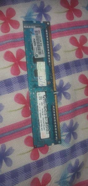 Ram 2gb 1Rx8 PC3 - 10600U - 9 - 11 - A1 HMT325U6CFR8C - H9 NO AA 1209 0