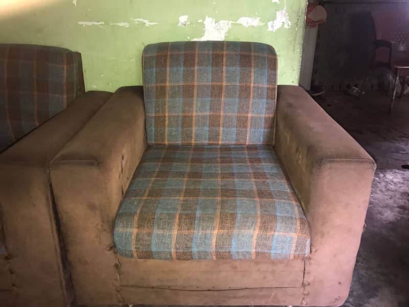 Sofa Set | 1 seater x 2 | 2 Seater x 1 | 0